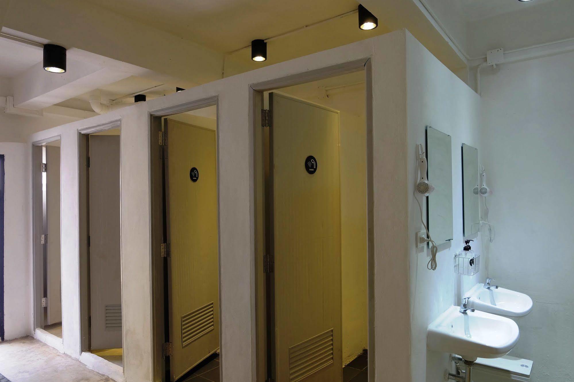 Seek Sleep Hostel 방콕 외부 사진
