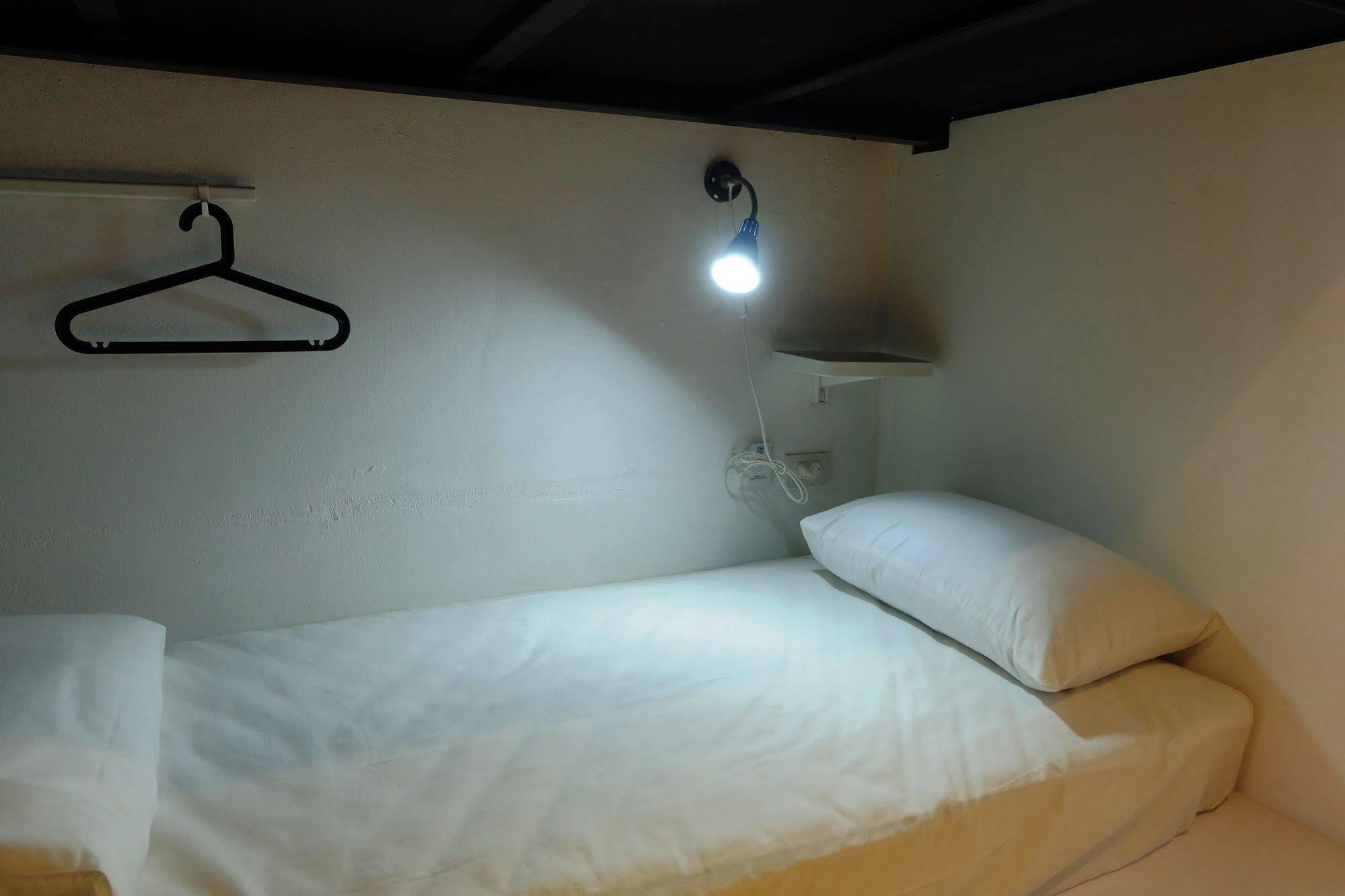 Seek Sleep Hostel 방콕 외부 사진
